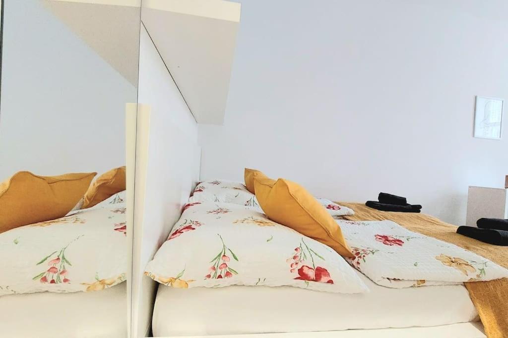 Checkinvienna-One Bedroom Apartment Luaran gambar